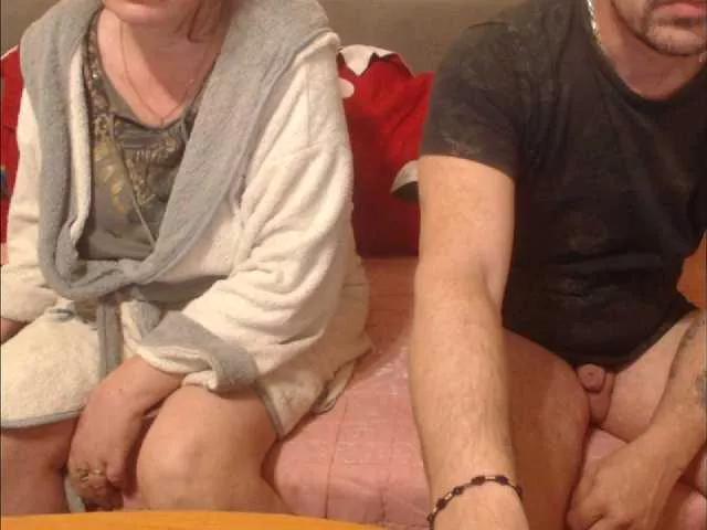 sweetcouplesw on BongaCams 
