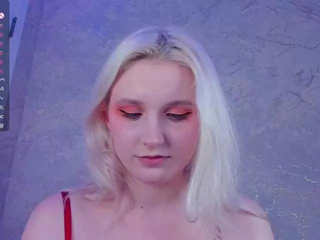 sweeteRose on BongaCams 