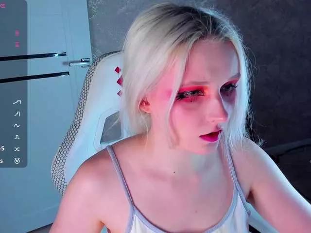 sweeteRose on BongaCams 
