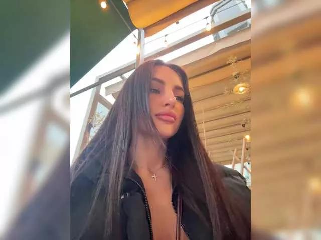 sweetkira25 on BongaCams 