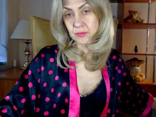Tanya6547 on BongaCams 