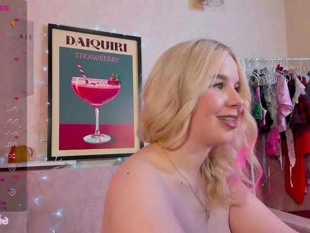 Tasty-booty on BongaCams 