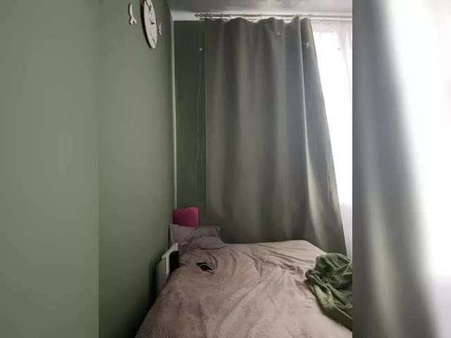 Tati16 on BongaCams 