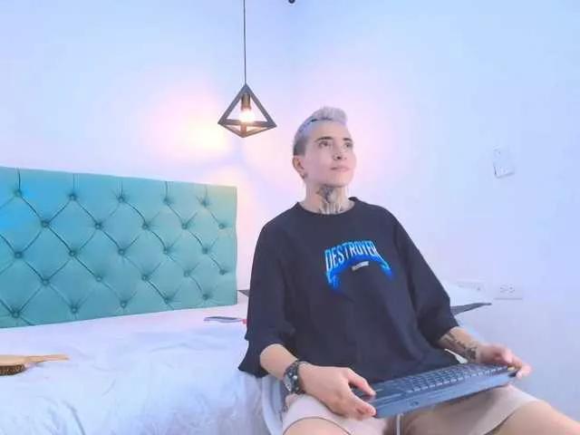 Tinny-and-Candy on BongaCams 