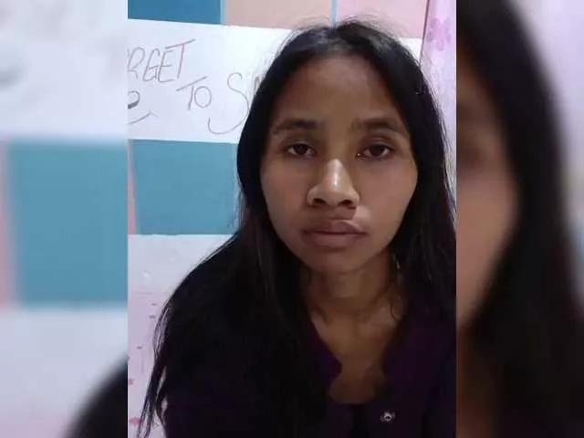 TitiAnnah on BongaCams 
