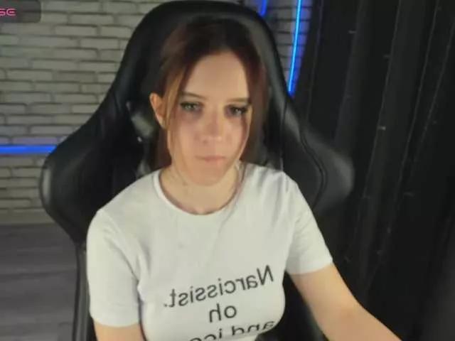 Tonya-Gray on BongaCams 