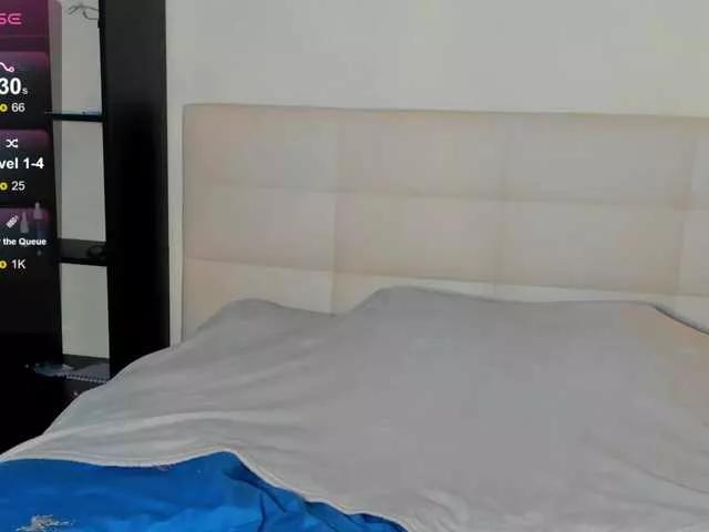Tune-Godness on BongaCams 