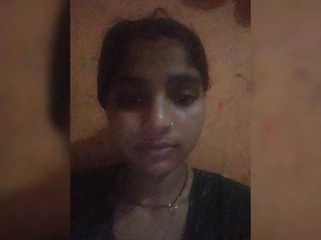 Tunnidelhi on BongaCams 