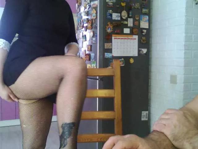 Offline uckyCoupleXXX on BongaCams