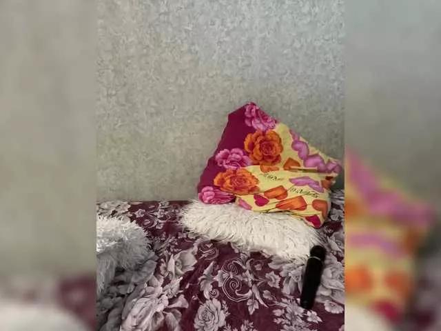 Uliana5 on BongaCams 