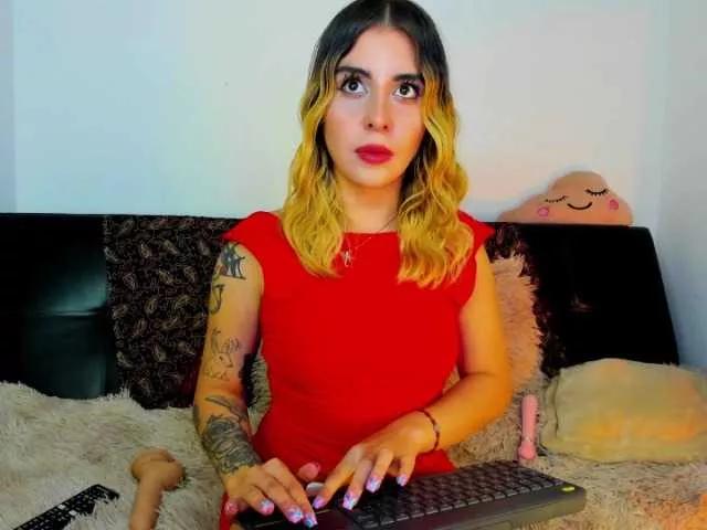 valerygarciaa on BongaCams 