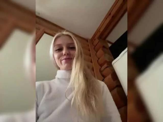 VibroMashulkaDashulka on BongaCams 