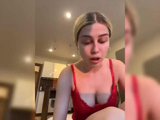 VibroMashulkaDashulka on BongaCams 