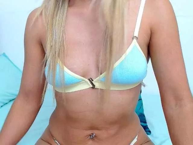 VickyCandy on BongaCams 