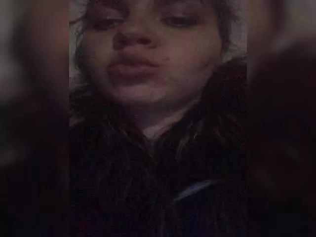 Vika-34 on BongaCams 