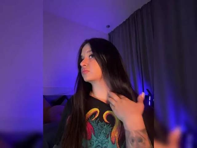 WhoreMira on BongaCams 