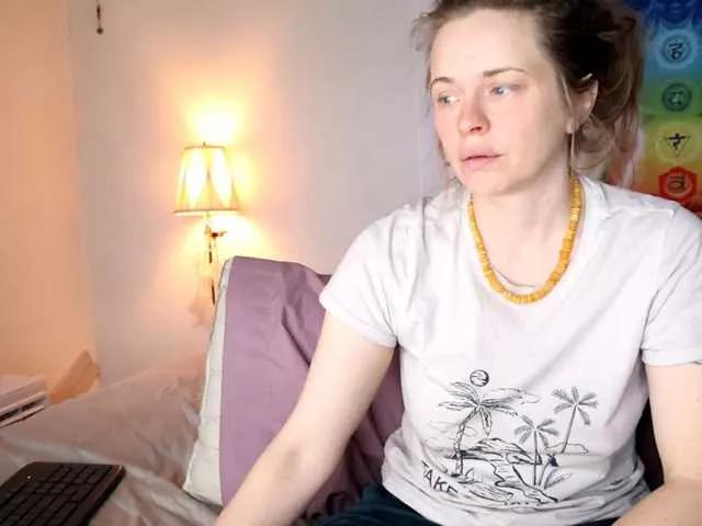 XxpixeyxX on BongaCams 