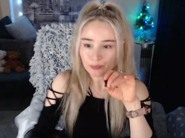 xyliganka777 on BongaCams 