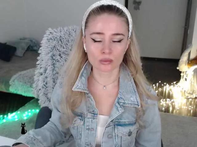 xyliganka777 on BongaCams 