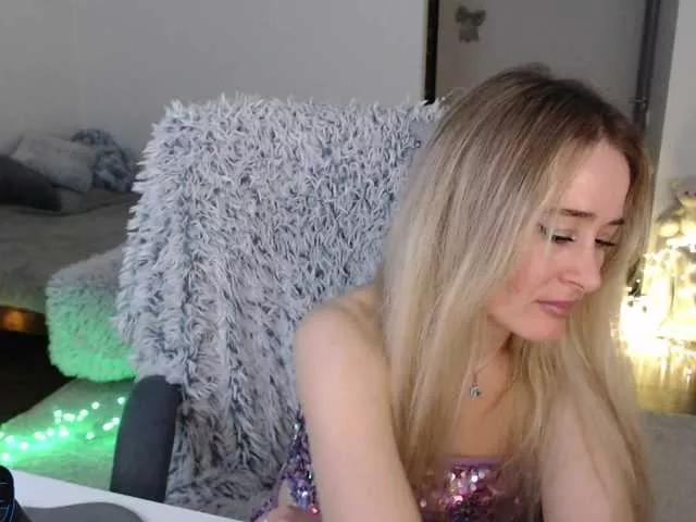 xyliganka777 on BongaCams 