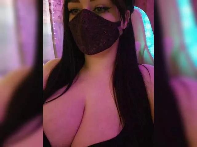 YennSI on BongaCams 