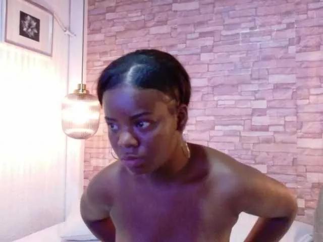 your-fav-ass on BongaCams 