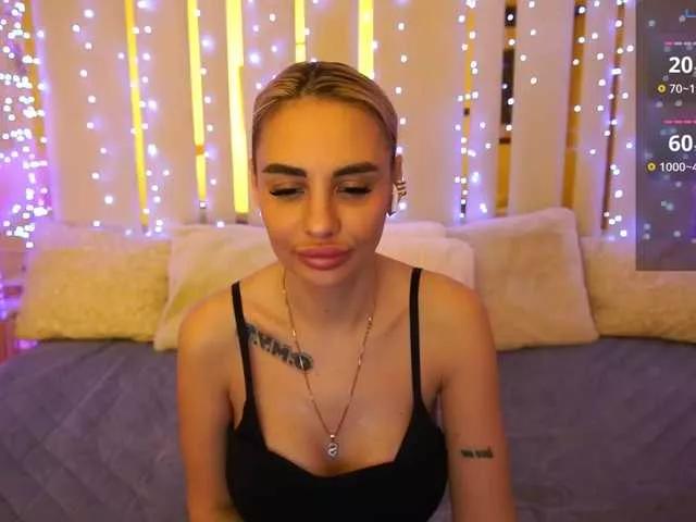 YourMillsy on BongaCams 