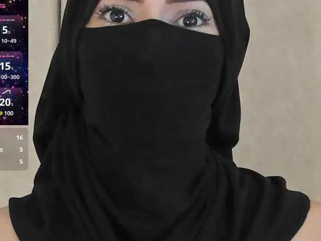 zahiira on BongaCams