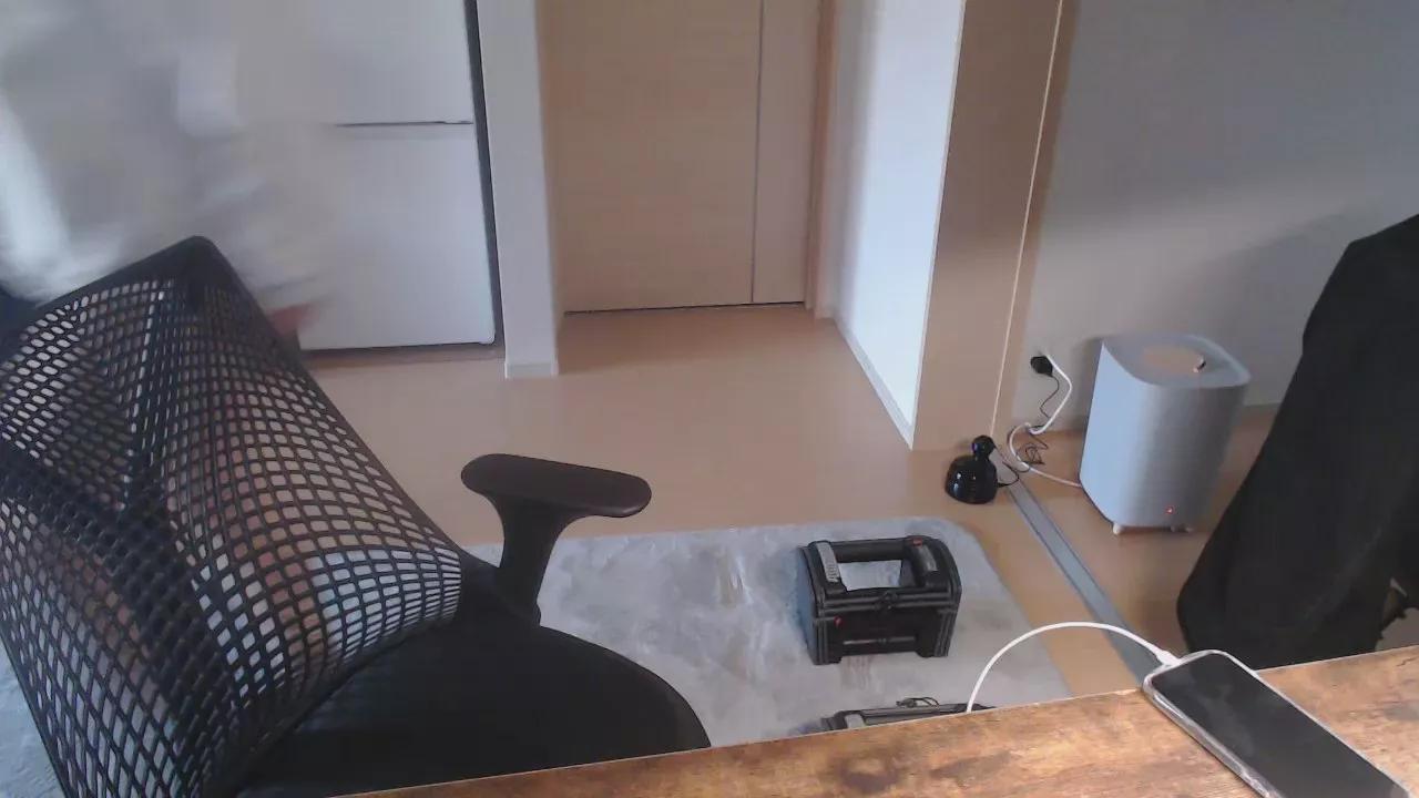 000ccvv999 on Cam4 