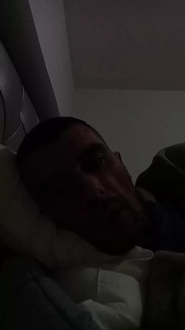 21cc37 on Cam4 