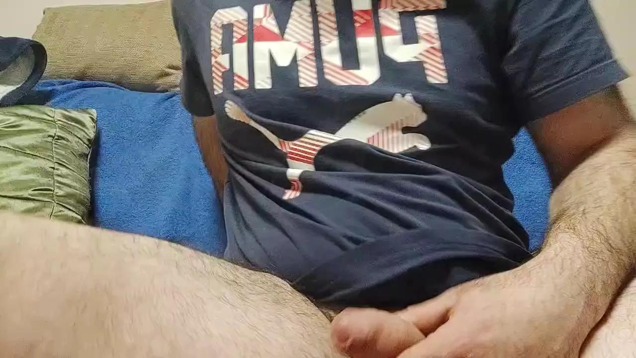 22cmBigCockMilk on Cam4 
