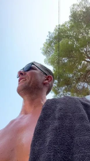 Offline 40michel on Cam4