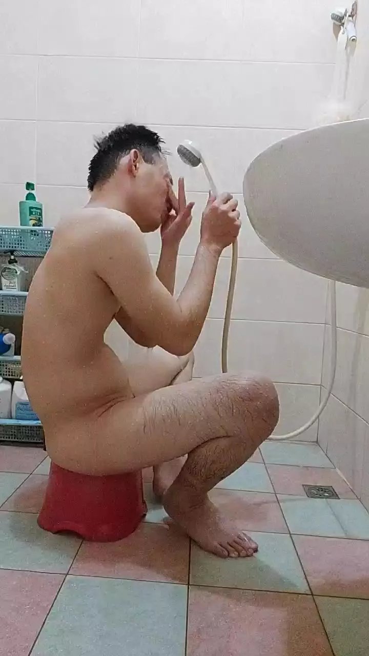 Offline 4a2j2001 on Cam4