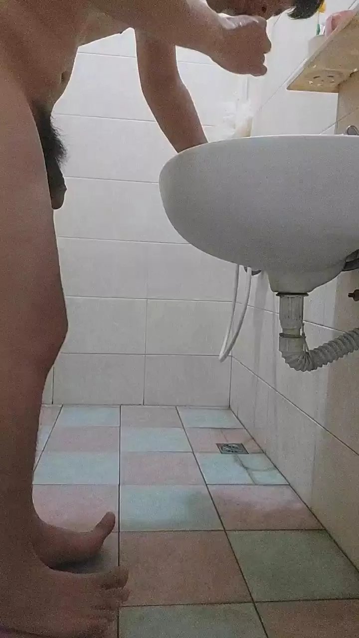 Offline 4a2j2001 on Cam4