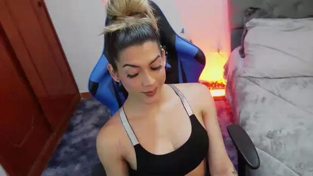 __tayler on Cam4 