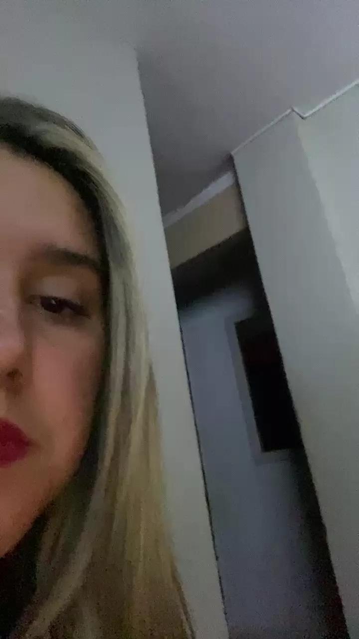 Abixxx_ on Cam4 