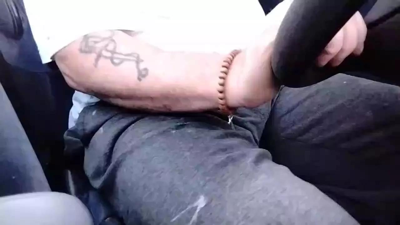 aigledauphin21 on Cam4 