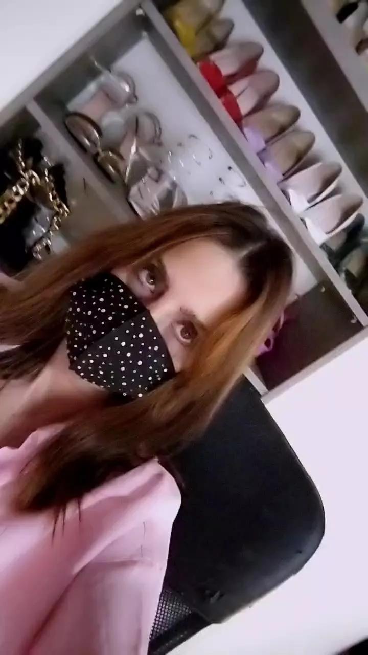 Akemy_room on Cam4 