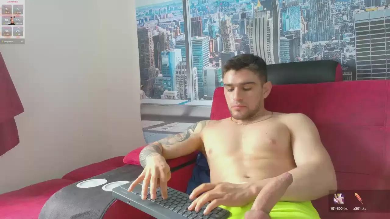 alejandro_marin on Cam4 