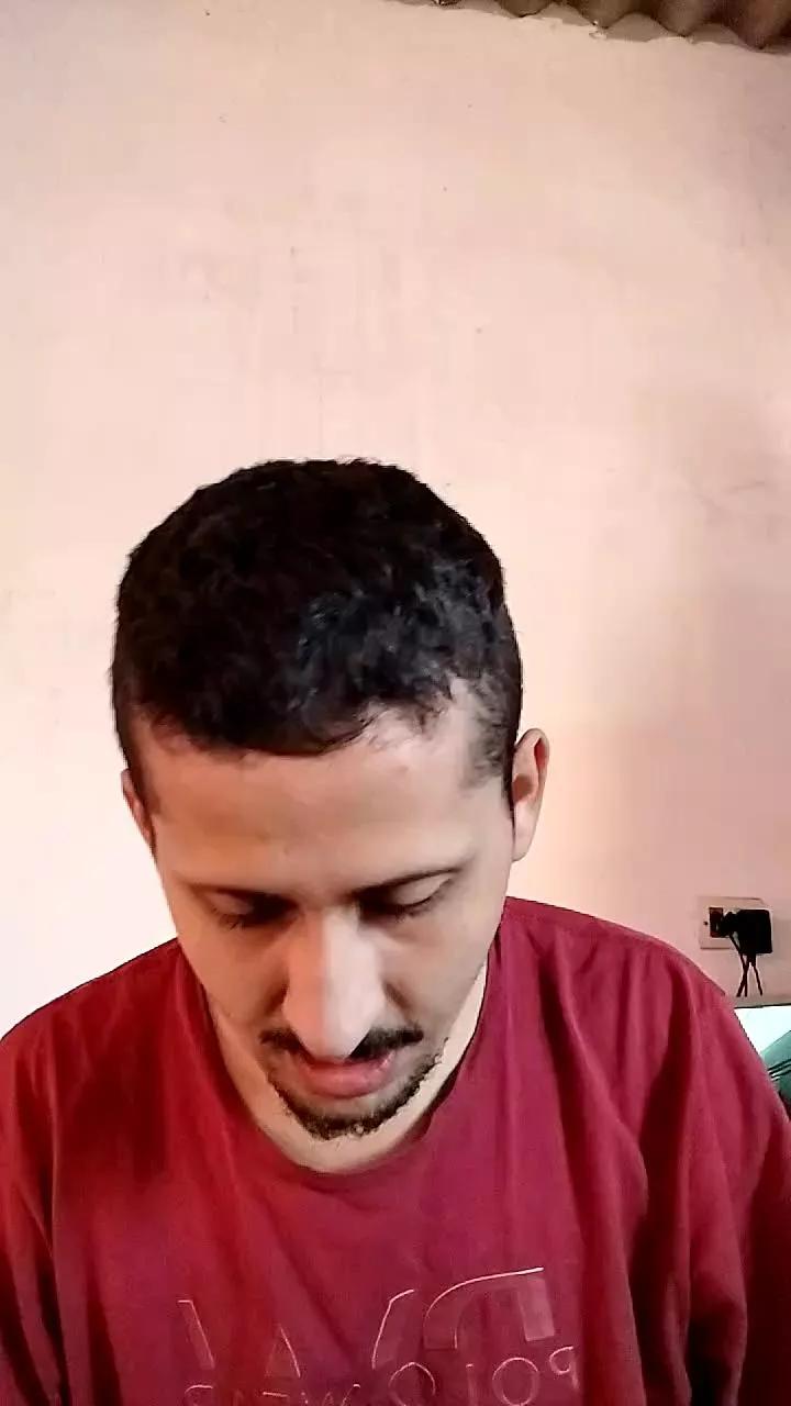 Alemaoroludo2 on Cam4 