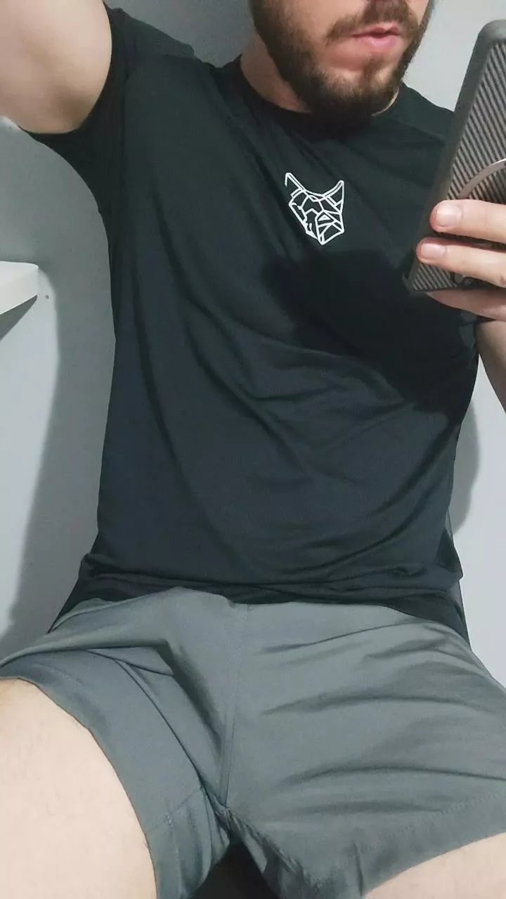 Offline alerrandroo1 on Cam4