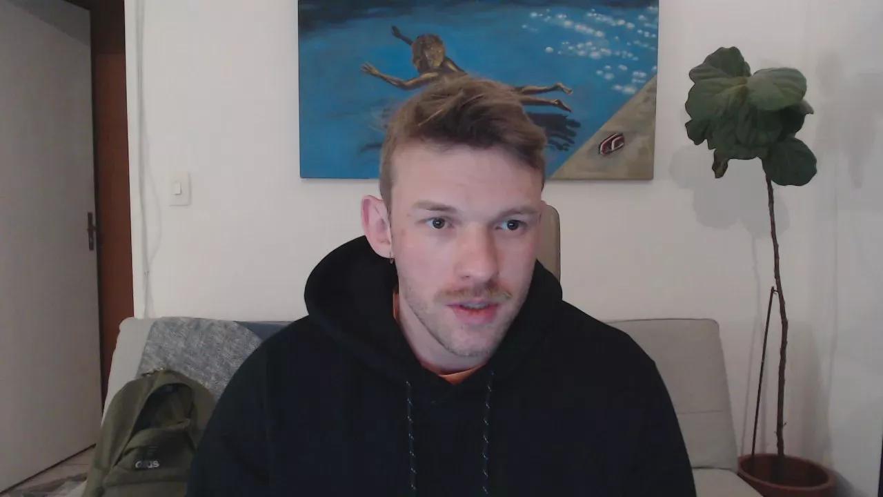 Alexthick on Cam4 