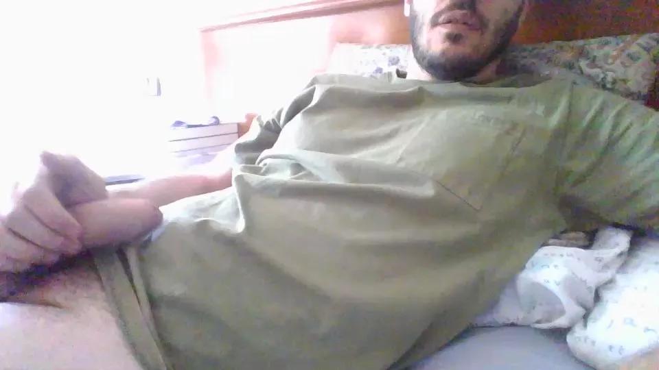 Alvarobcn34 on Cam4 
