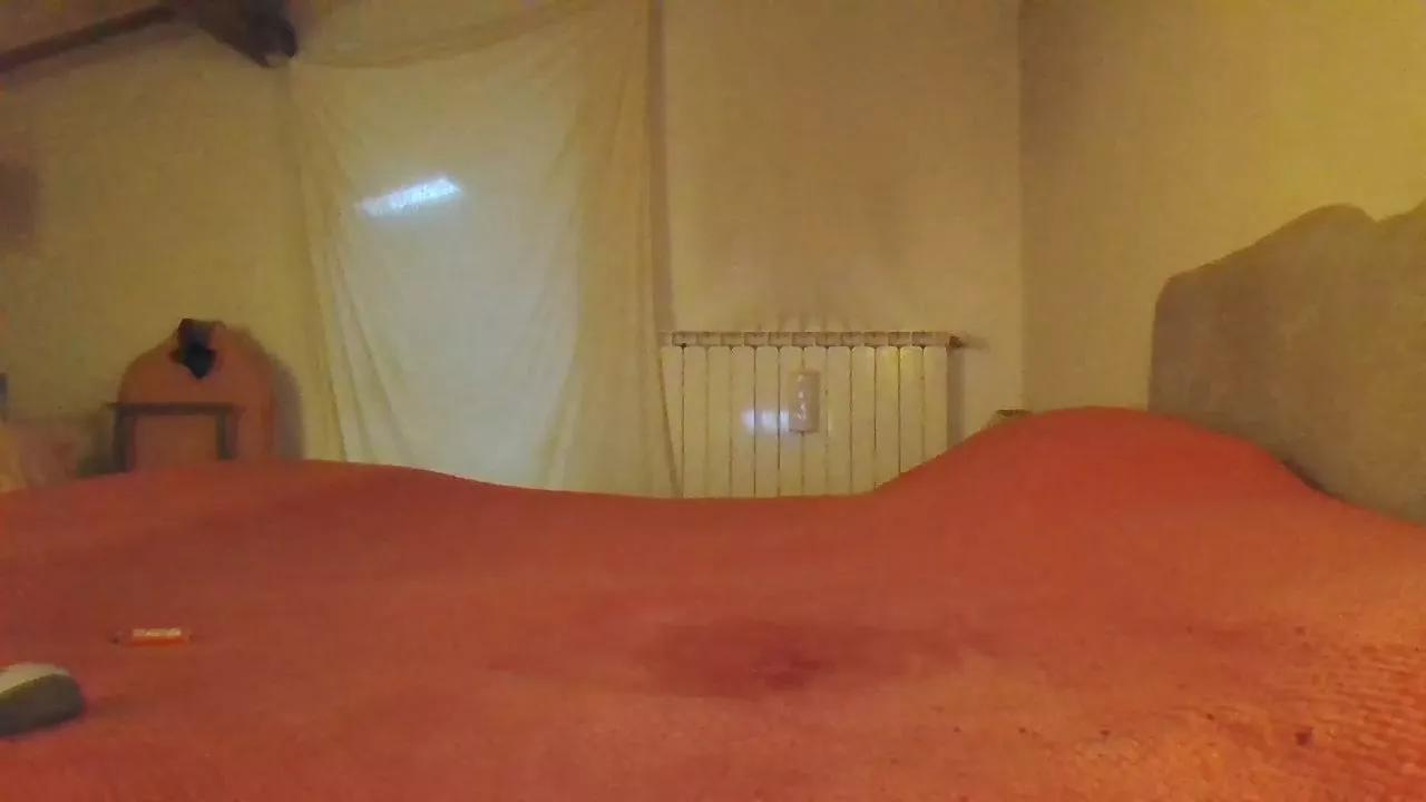 anatrav72 on Cam4 