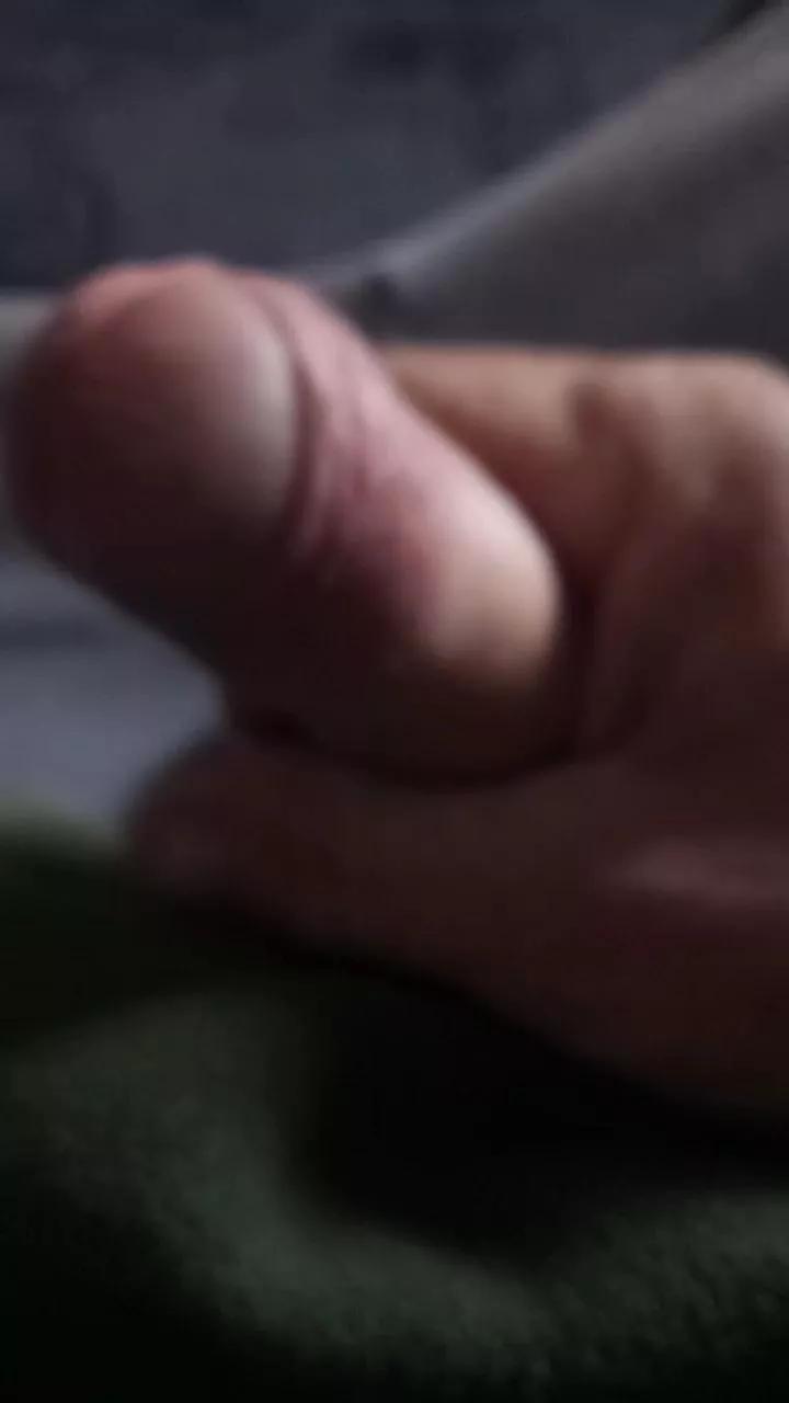 Aple82 on Cam4 