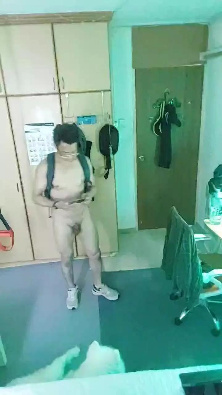 AsianChnDuck on Cam4 