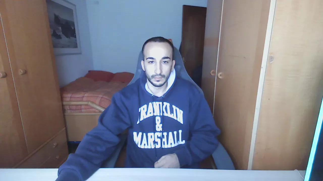 atractivo91bcn on Cam4 