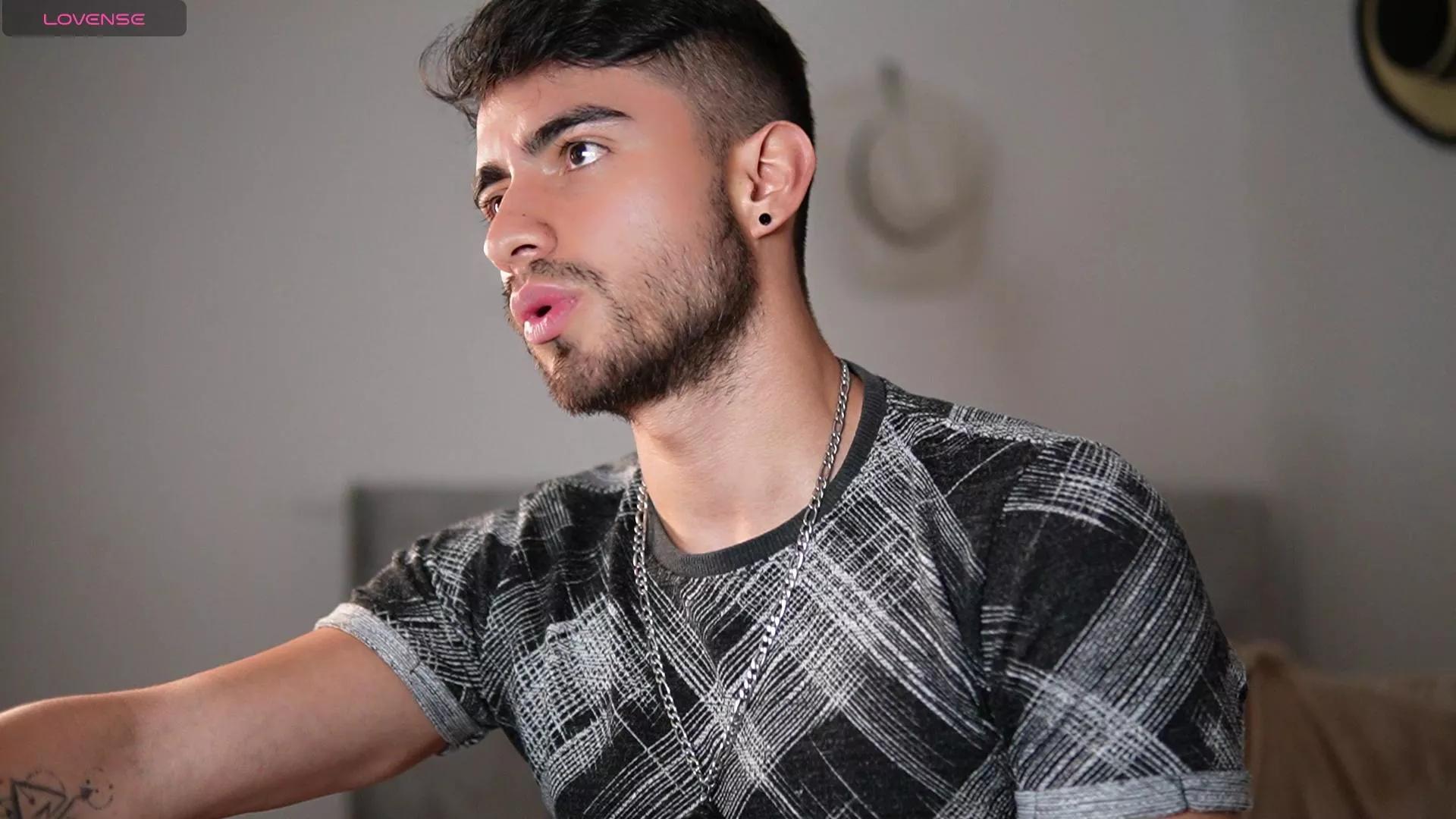 aydan_hw on Cam4 