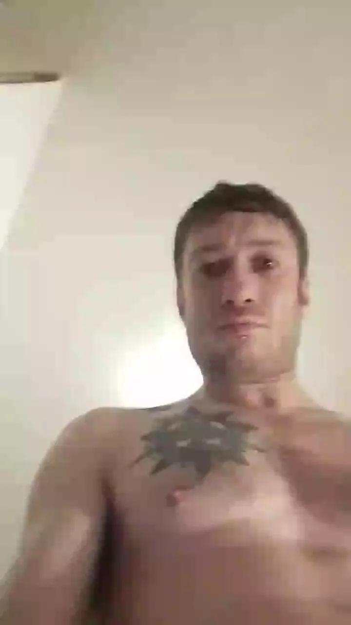 Baby2092 on Cam4 