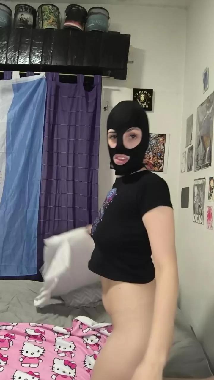 Babyfrankie on Cam4 